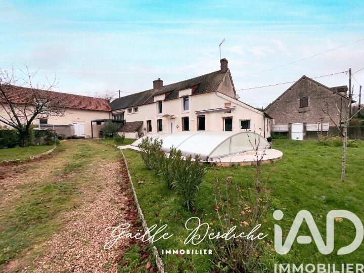 Maison - 204 m² - 6 pièces