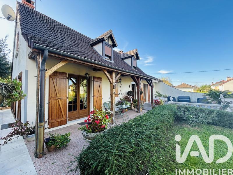Maison - 158 m² - 5 pièces