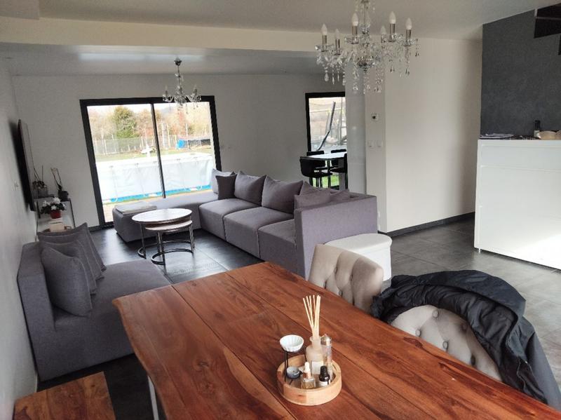 Maison - 140 m² - 5 pièces