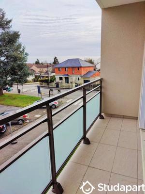 Chambre - 9 m² - 1 pièce