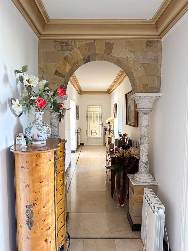 Appartement - 131 m² - 4 pièces