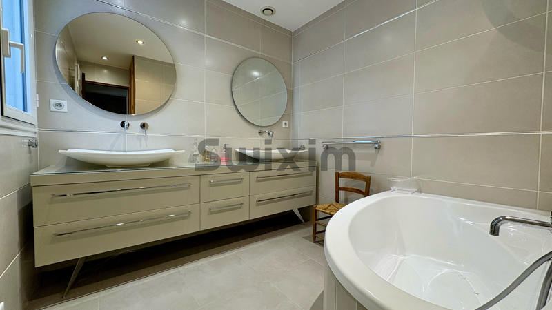 Villa - 120 m² - 4 pièces