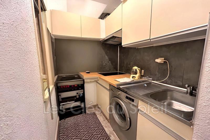 Studio - 24 m² - 1 pièce