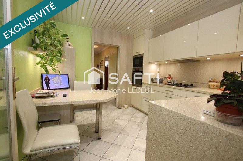 Maison - 130 m² - 8 pièces