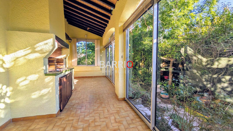 Maison traditionnelle - 153 m² - 5 pièces