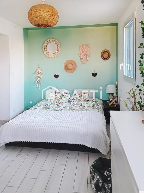 Maison - 80 m² - 4 pièces