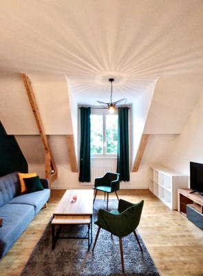 Immeuble - 217 m² - 8 pièces