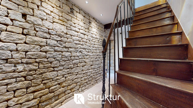 Maison - 148 m² - 6 pièces