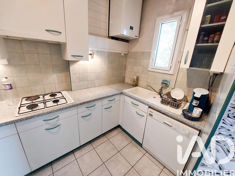 Maison - 194 m² - 14 pièces