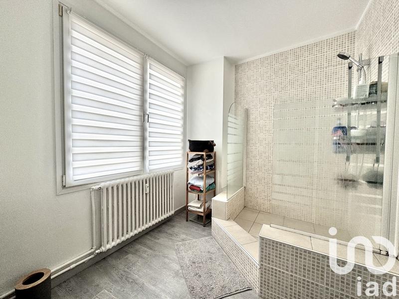 Appartement - 100 m² - 4 pièces