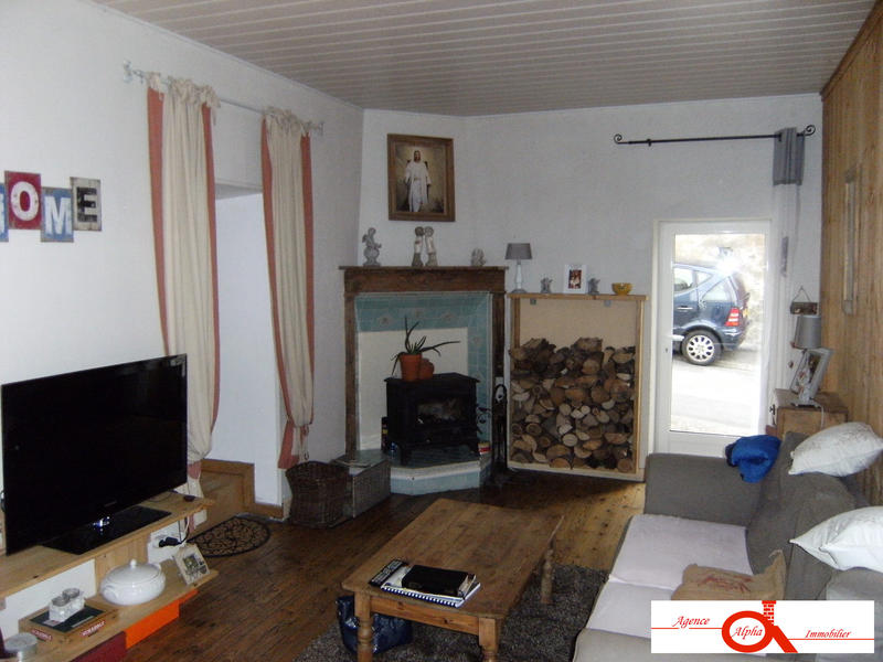 Maison ancienne - 77 m² - 2 pièces