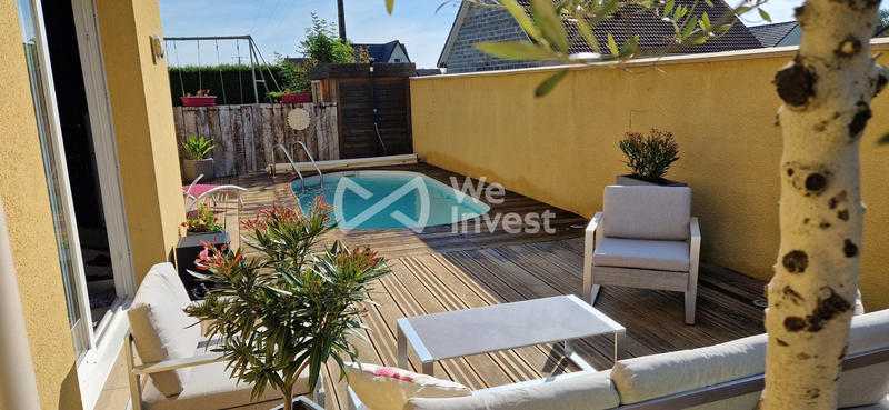 Maison - 200 m² - 8 pièces