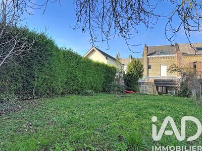 Maison - 102 m² - 4 pièces