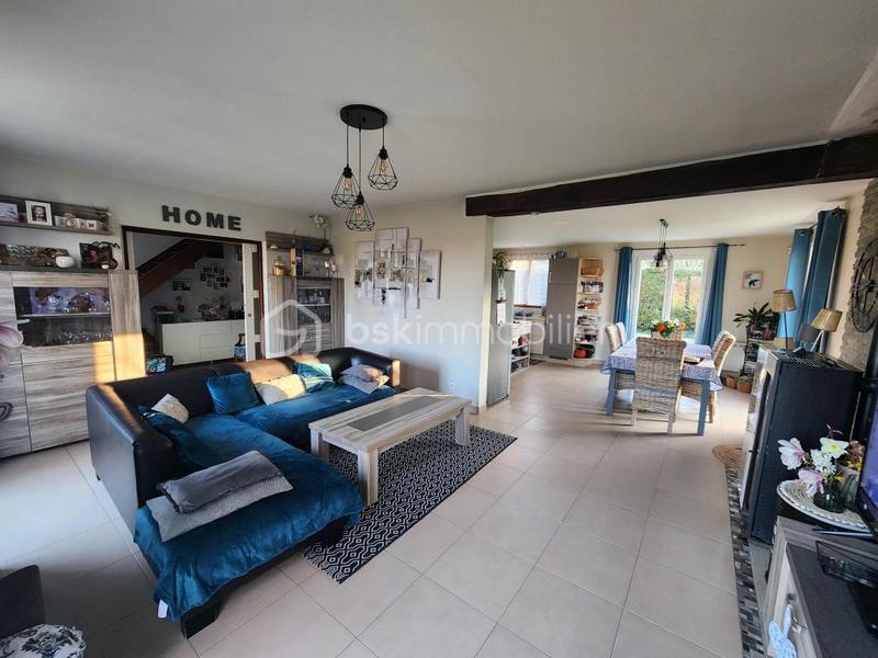 Maison traditionnelle - 260 m² - 7 pièces