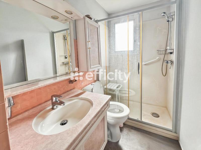 Maison - 138 m² - 6 pièces