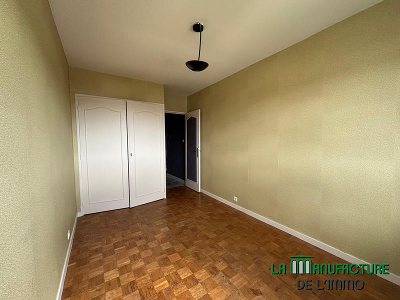 Appartement - 77 m² - 4 pièces