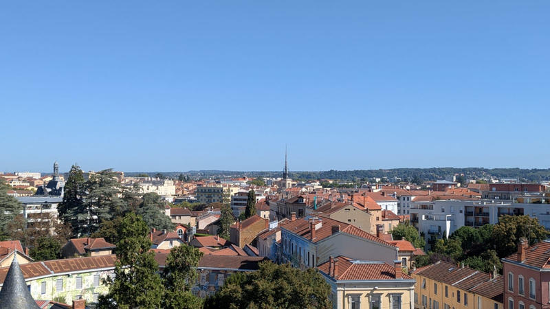 Appartement - 77 m² - 4 pièces