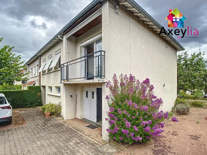 Maison - 80 m² - 5 pièces