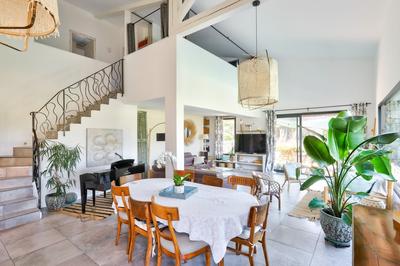 Villa - 160 m² - 5 pièces