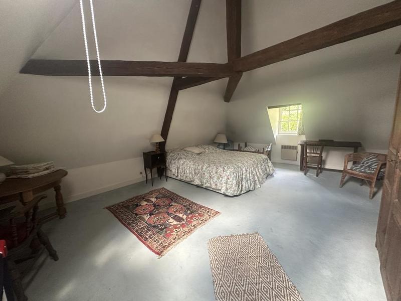 Maison - 420 m² - 12 pièces