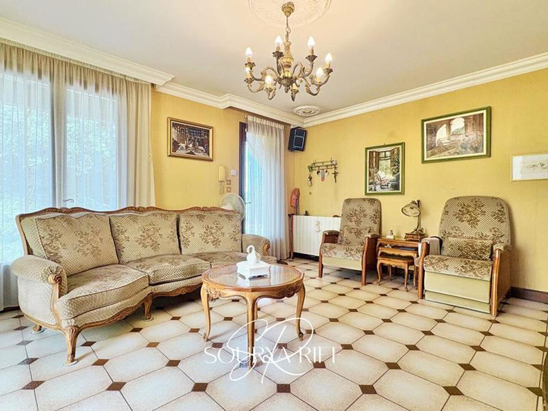 Maison - 170 m² - 6 pièces