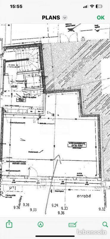 Local commercial - 85 m² - 2 pièces