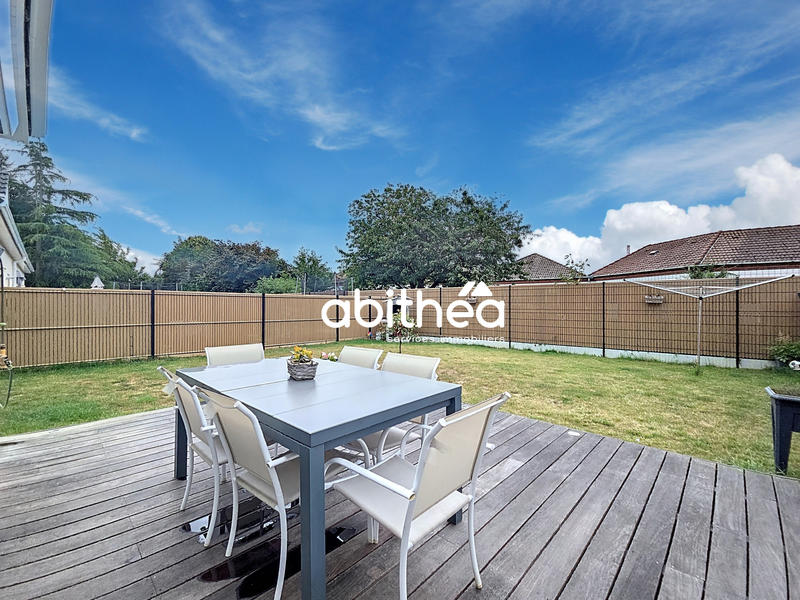 Maison - 82 m² - 4 pièces