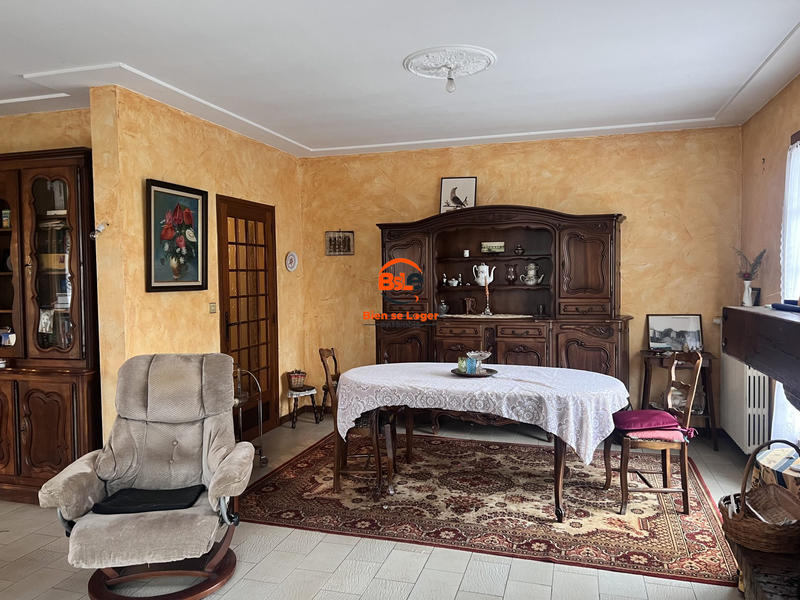 Maison traditionnelle - 144 m² - 6 pièces