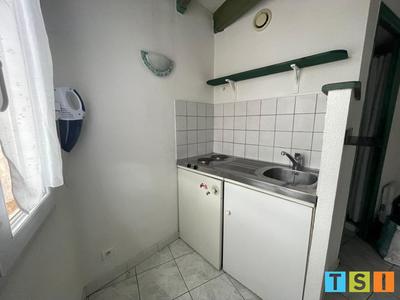 Studio - 20 m² - 1 pièce