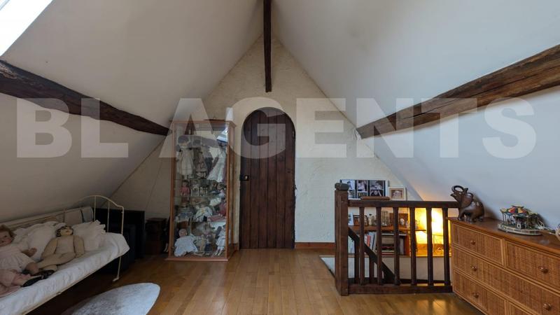 Propriété - 140 m² - 7 pièces