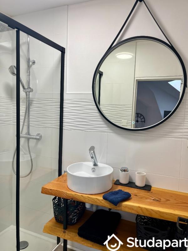 Chambre - 17 m² - 1 pièce