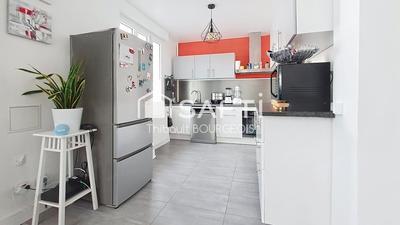 Appartement - 83 m² - 4 pièces