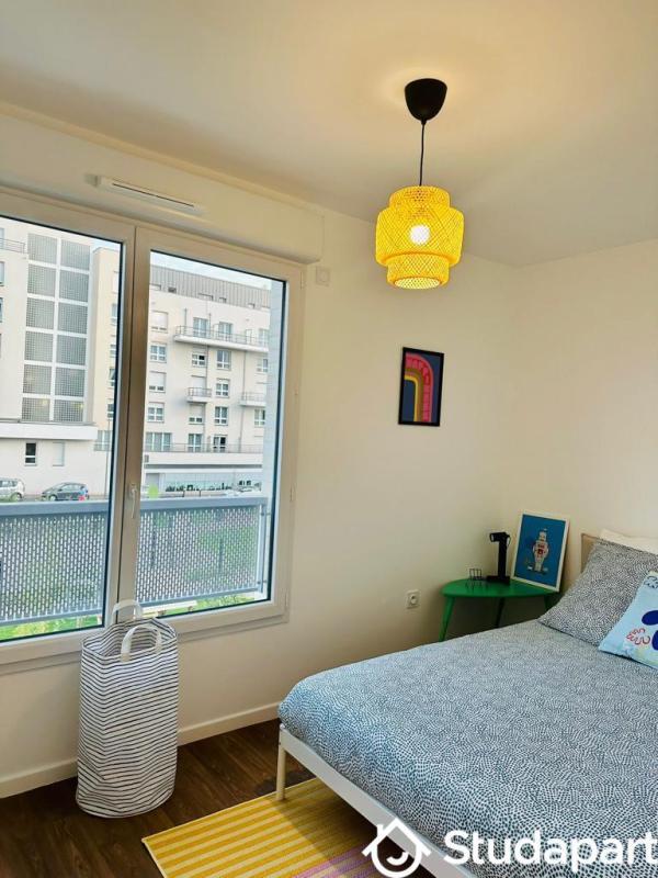 Chambre - 10 m² - 1 pièce