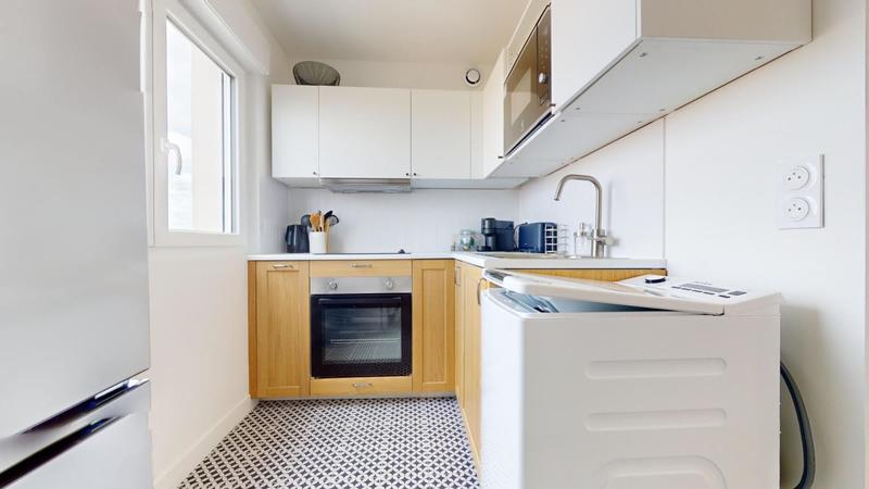 Appartement - 77 m² - 5 pièces