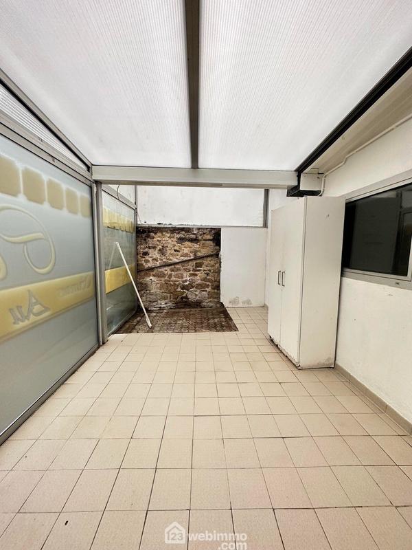 Maison - 205 m² - 7 pièces