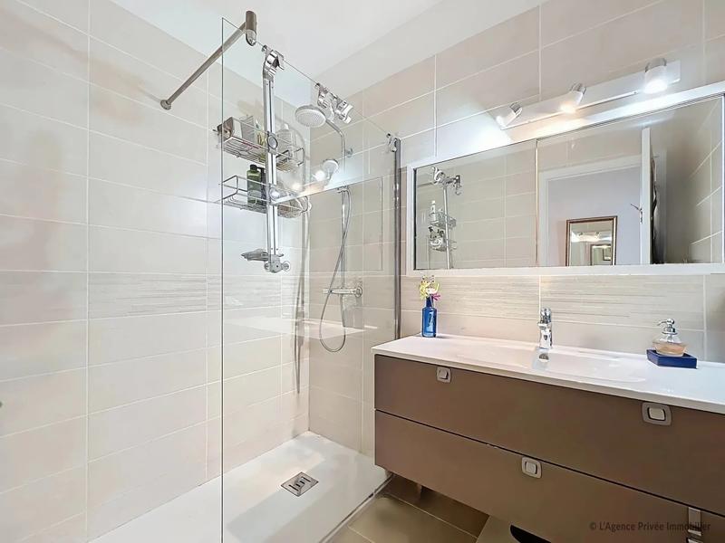 Appartement - 74 m² - 3 pièces