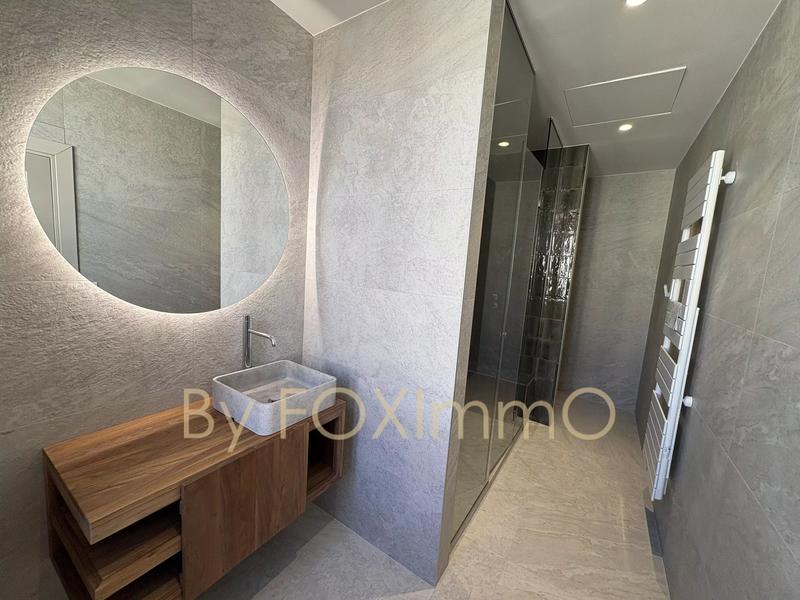 Maison de village - 209 m² - 8 pièces