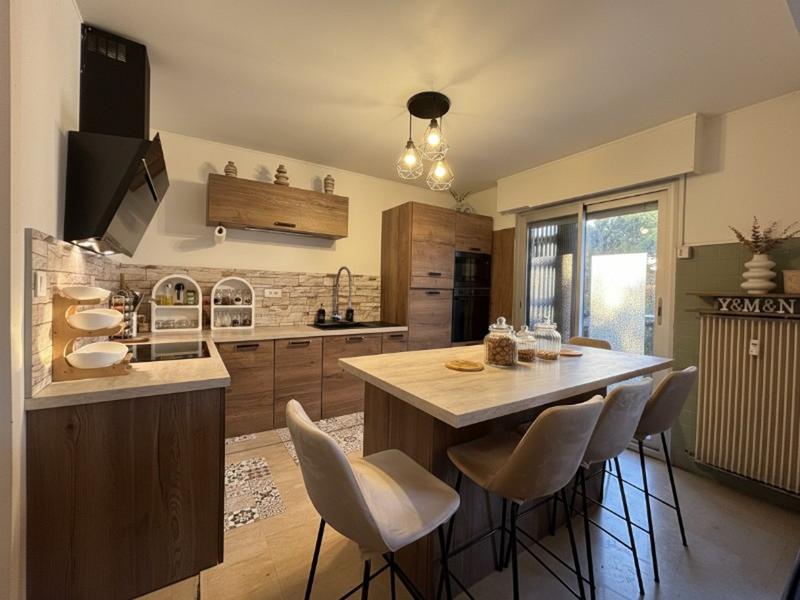 Appartement - 115 m² - 5 pièces