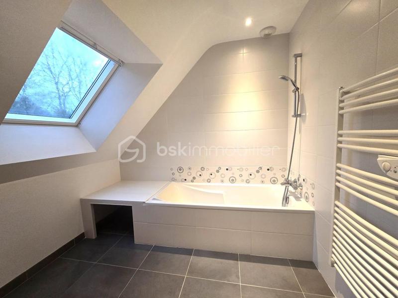 Maison - 135 m² - 6 pièces