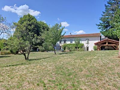 Maison de maîtres - 210 m² - 8 pièces