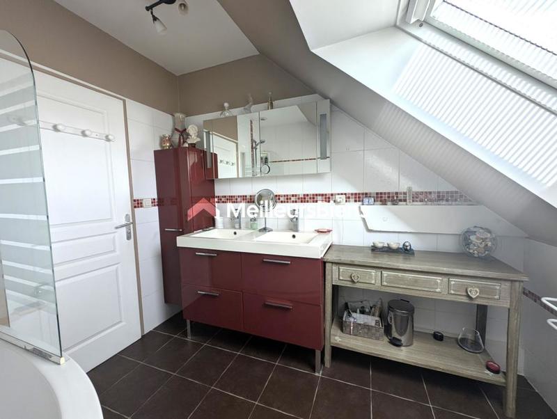 Maison - 118 m² - 5 pièces