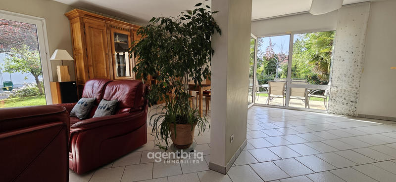 Maison - 118 m² - 5 pièces