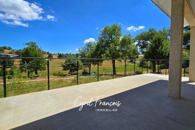 Maison - 101 m² - 4 pièces