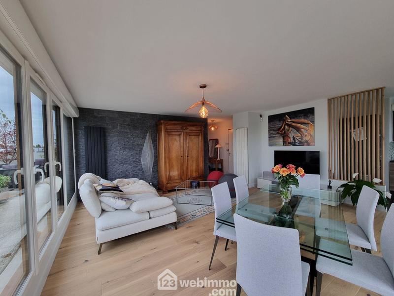 Appartement - 93 m² - 4 pièces