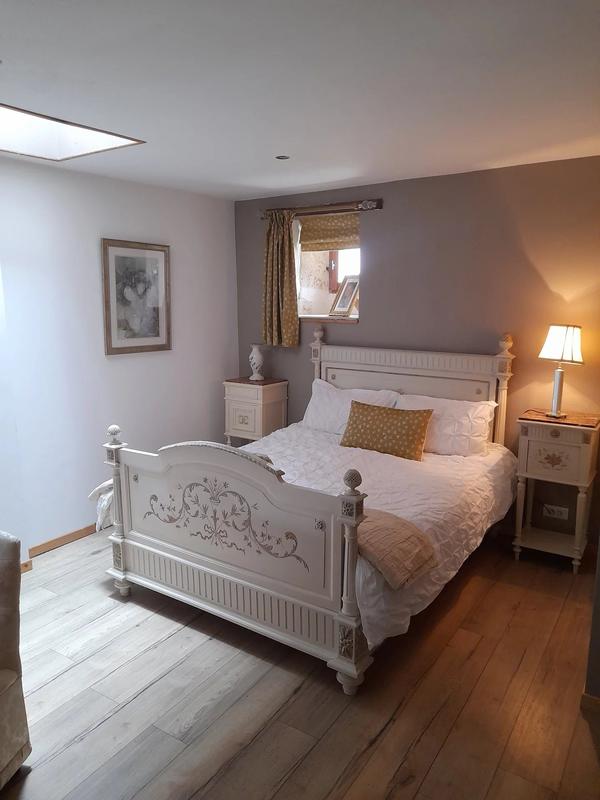 Maison traditionnelle - 232 m² - 8 pièces