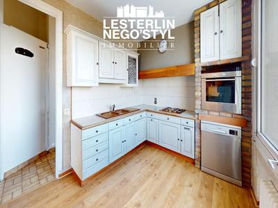 Maison - 152 m² - 6 pièces