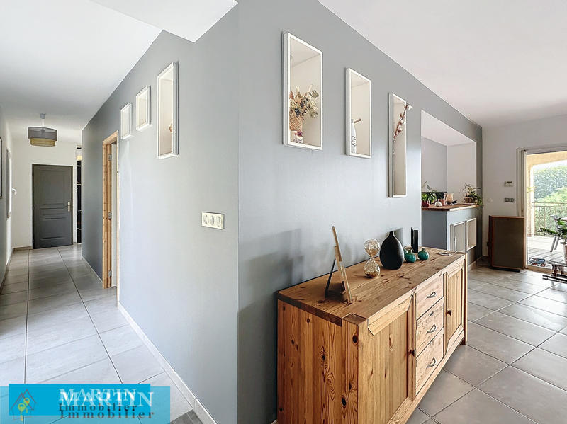 Villa - 325 m² - 10 pièces