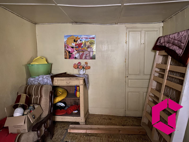 Maison - 140 m² - 2 pièces