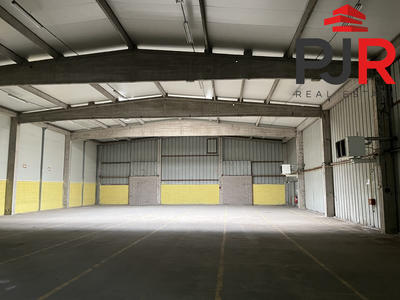 Local d'activités - 1 412 m²