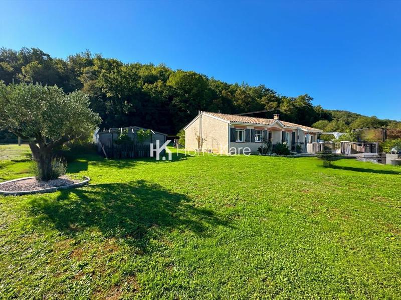 Maison - 105 m² - 4 pièces